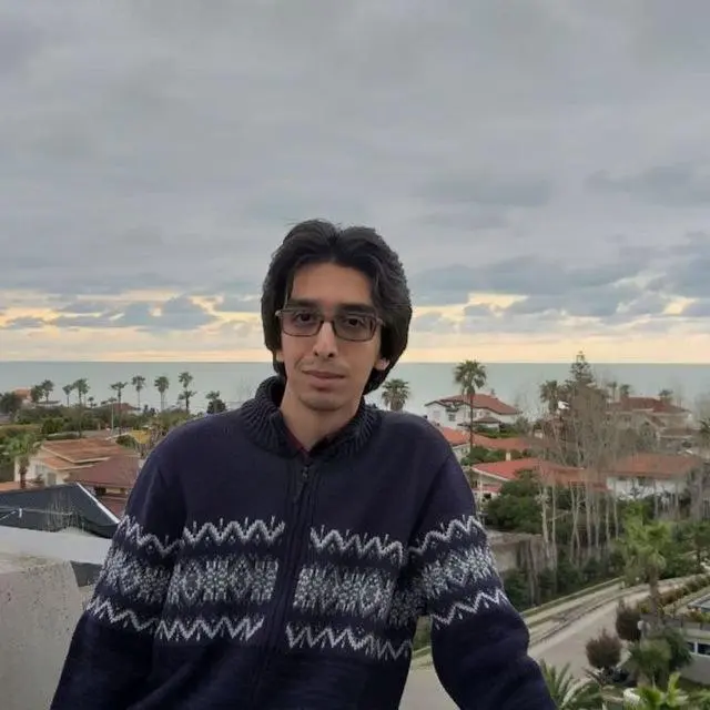 سیاوش حسین زاده